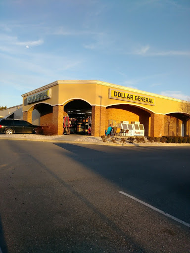 Discount Store «Dollar General», reviews and photos, 415 S Conococheague St, Williamsport, MD 21795, USA
