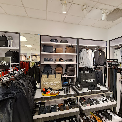 Outlet Mall «Nebraska Crossing Outlets», reviews and photos, 21209 Nebraska Crossing Dr, Gretna, NE 68028, USA