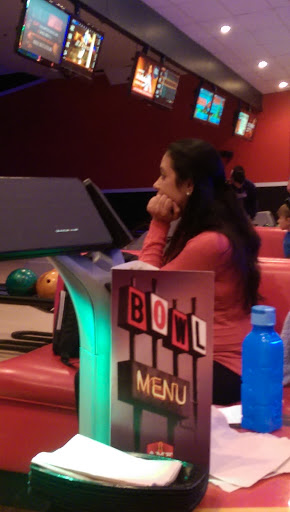 Bowling Alley «AMF Sheridan Lanes», reviews and photos, 199 E Jericho Turnpike, Mineola, NY 11501, USA