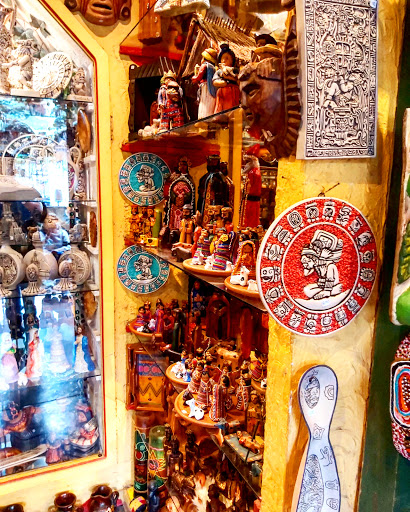 Katampe Guatemala Bags and Mayan textiles shop Gt. handicrafts #54 shop