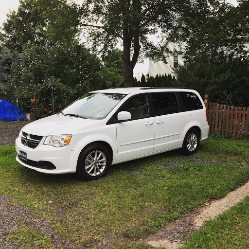Car Dealer «Fred Beans Chrysler Dodge Jeep Ram», reviews and photos, 858 N Easton Rd, Doylestown, PA 18902, USA