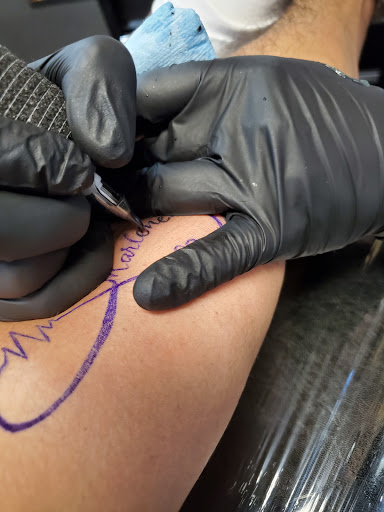 Tattoo Shop «Notorious tattoo gallery», reviews and photos, 1506 Lee Trevino Dr #2, El Paso, TX 79936, USA