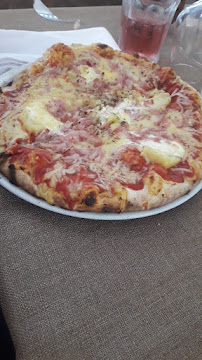 Pizza du Pizzeria Restaurant du Lac à Luxeuil-les-Bains - n°19