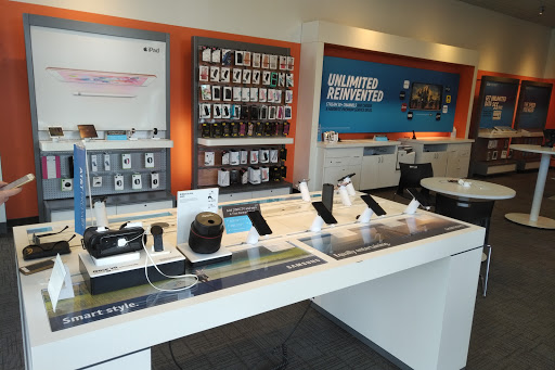 Cell Phone Store «AT&T Authorized Retailer», reviews and photos, 4600 Roswell Rd c150, Sandy Springs, GA 30342, USA