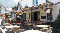 Atmosphère du Restaurant français La Tasca à Luz-Saint-Sauveur - n°1
