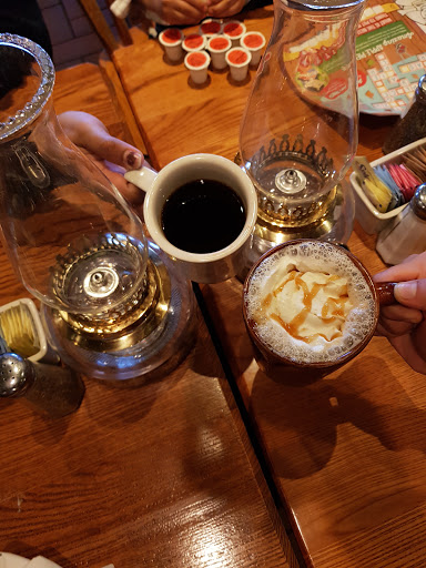 American Restaurant «Cracker Barrel Old Country Store», reviews and photos, 675 Buford Hwy, Cumming, GA 30040, USA