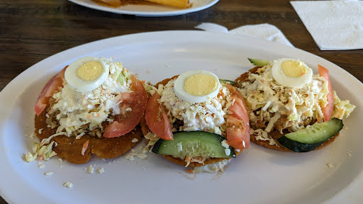 El TESORO SALVADORAN FOOD image