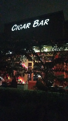 Bar «Smoke on the Water», reviews and photos, 1630 Bell Tower Ln, Weston, FL 33326, USA