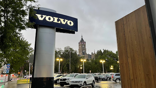 Car Dealer «Ken Garff Volvo», reviews and photos, 525 State St, Salt Lake City, UT 84111, USA