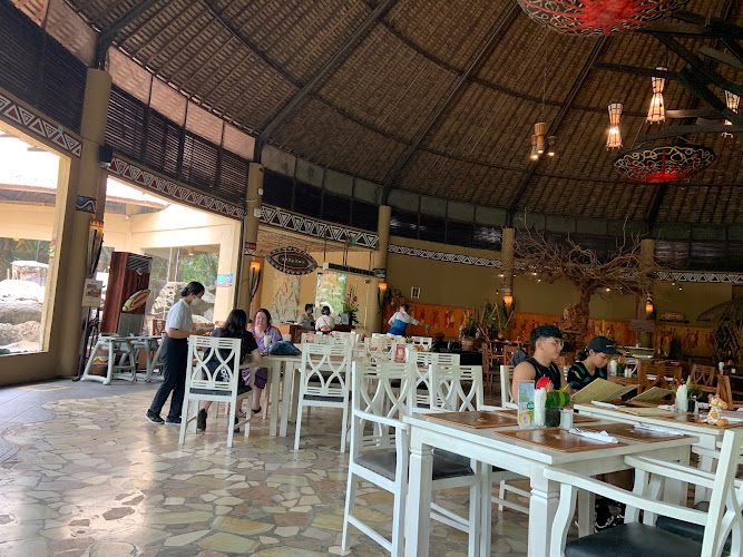 Restoran Prasmanan di Kabupaten Gianyar: Makan dengan Penuh Kenikmatan di Tempat yang Menyajikan Lebih dari Satu Pilihan