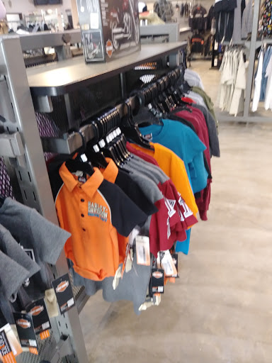 Harley-Davidson Dealer «California Harley-Davidson», reviews and photos, 1517 Pacific Coast Hwy, Harbor City, CA 90710, USA