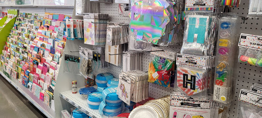 Variety Store «Five Below», reviews and photos, 6600 Spring Stuebner Rd Suite 156, Spring, TX 77389, USA