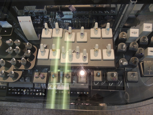 Jewelry Designer «J Mac Jewelers», reviews and photos, 179 W Center Street Promenade, Anaheim, CA 92805, USA