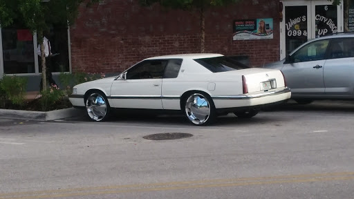 Supermarket «Pompano Supermarket», reviews and photos, 11 NE 3rd St, Pompano Beach, FL 33060, USA