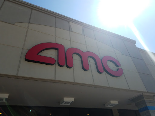 Movie Theater «AMC Classic Cobblestone 9», reviews and photos, 8501 Hickman Rd, Urbandale, IA 50322, USA