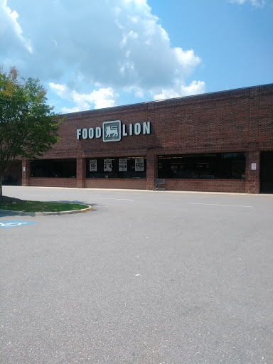 Grocery Store «Food Lion», reviews and photos, 12532 Tidewater Trail, Saluda, VA 23149, USA