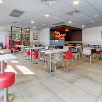 Atmosphère du Restaurant KFC Martigues - n°6