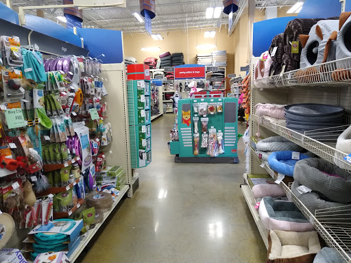 Pet Supply Store «PetSmart», reviews and photos, 15500 Panama City Beach Pkwy #340, Panama City Beach, FL 32413, USA