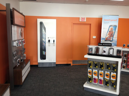 Cell Phone Store «AT&T Authorized Retailer», reviews and photos, 2683 E Main St #107, Plainfield, IN 46168, USA