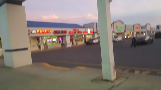 Shopping Mall «Middlesex Mall», reviews and photos, 6747 Hadley Rd, South Plainfield, NJ 07080, USA
