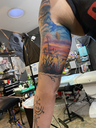 Tattoo Shop «Into The Sun Tattoo Studio», reviews and photos, 323 Bridge St, Phoenixville, PA 19460, USA