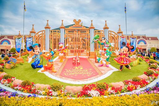 Tokyo Disneyland