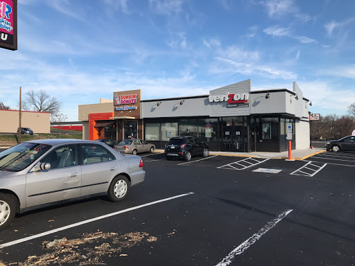 Verizon Authorized Retailer - Wireless Zone, 110 E Street Rd, Feasterville-Trevose, PA 19053, USA, 