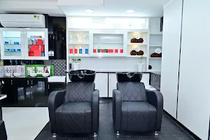 Nakshatra Salon for Men & Women image