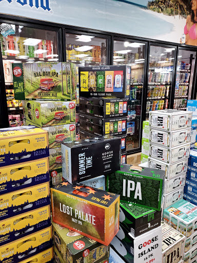 Liquor Store «UXBRIDGE LIQUORS», reviews and photos, 158 N Main St, Uxbridge, MA 01569, USA