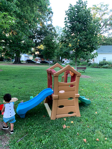 Auditorium «Lyon Park Community Center», reviews and photos, 414 N Fillmore St, Arlington, VA 22201, USA