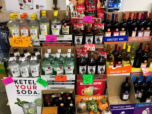 Liquor Store «Bryantville Liquors», reviews and photos, 15 School St, Pembroke, MA 02359, USA