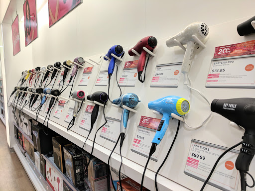 Hair Salon «Ulta Beauty», reviews and photos, 6587 N Riverside Dr, Fresno, CA 93722, USA