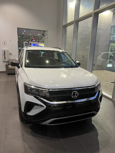 Volkswagen Dealer «San Tan Volkswagen», reviews and photos, 1489 E Motorplex Loop, Gilbert, AZ 85297, USA