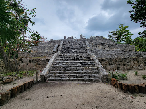 Zona Arqueológica de San Miguelito