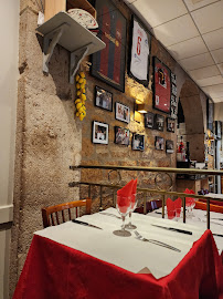 Atmosphère du Restaurant italien Pizzeria Napoli Chez Nicolo & Franco Morreale à Lyon - n°1