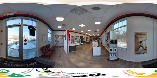 Cell Phone Store «Verizon Wireless Hopkinton», reviews and photos, 89 W Main St, Hopkinton, MA 01748, USA