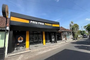 Pura-Pura Ponsel Bali image