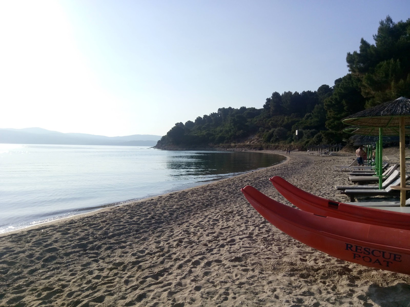 Fotografie cu Plaja Agia Eleni - locul popular printre cunoscătorii de relaxare