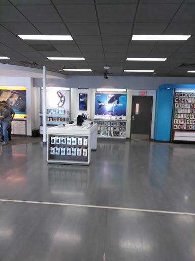 Cell Phone Store «AT&T», reviews and photos, 601 University Ave, Lubbock, TX 79401, USA