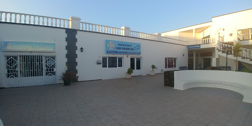 Policlínica Los Charcos SLP en Costa Teguise, Las Palmas