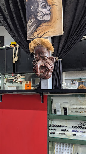 Tattoo Shop «Calaveras Tattoo», reviews and photos, 20991 Mission Blvd, Hayward, CA 94541, USA