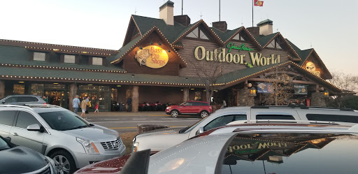 Sporting Goods Store «Bass Pro Shops», reviews and photos, 323 Opry Mills Dr, Nashville, TN 37214, USA