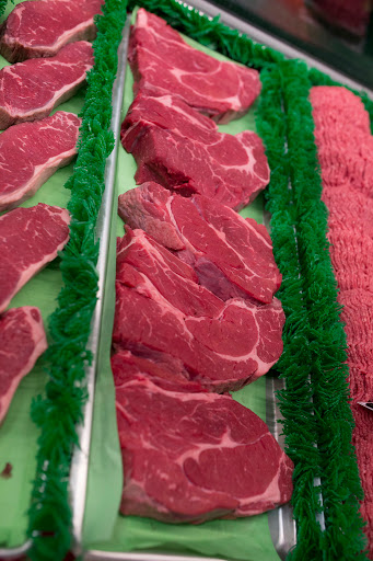 Grocery Store «Wagon Wheel Country Market & Deli», reviews and photos, 1915 S Walnut St, Bloomington, IN 47401, USA