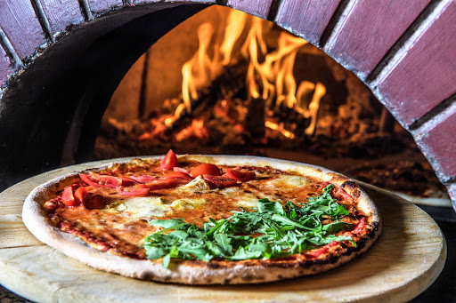 Steakhouse LA TAMBRA - Restaurant & Pizzeria in St. Christina in Gröden, Provincia Autonoma di Bolzano – Alto Adige