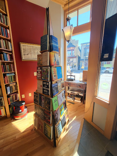 Book Store «Voyageur Book Shop», reviews and photos, 2212 S Kinnickinnic Ave, Milwaukee, WI 53207, USA