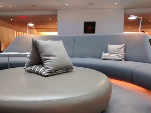 Hotel «Conrad New York», reviews and photos