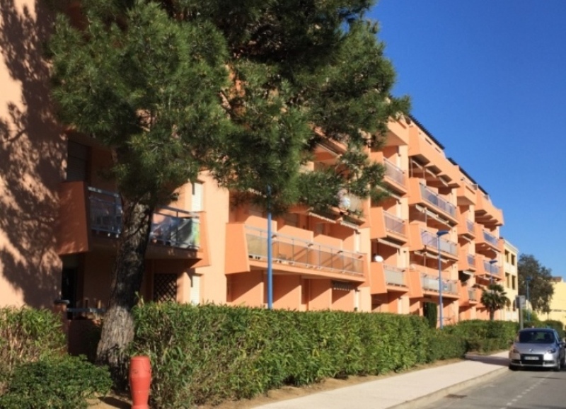 Bormes les Mimosas: location saisonnière appartement de vacances à la mer (Var, Côte d'Azur) à Bormes-les-Mimosas (Var 83)