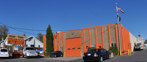 Auto Body Shop «Perry & Terry Autobody», reviews and photos, 1612 Teller St, Lakewood, CO 80214, USA