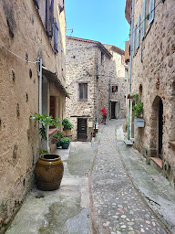 Photo n°26 de Bar Du Portail à Auribeau-sur-Siagne ()
