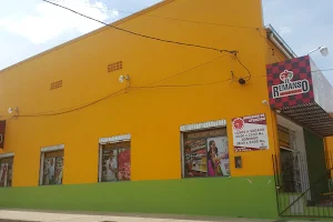 El Remanso Market image